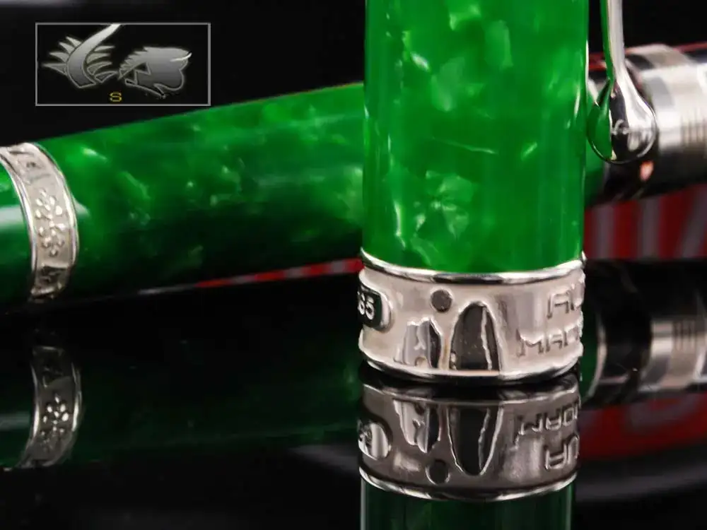 Tirreno-Fountain-Pen-LIMITED-EDITION-Green-946MT-9.webp