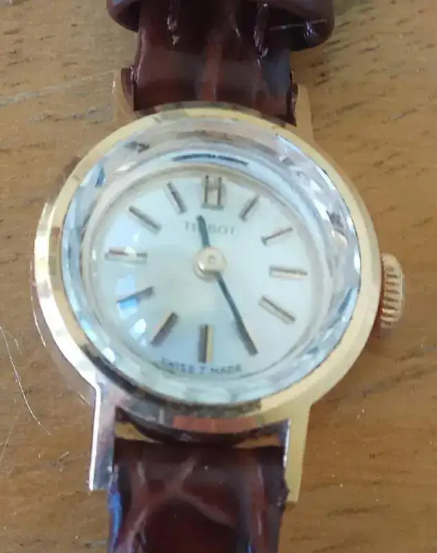 TISSOT FAMILIAR.webp