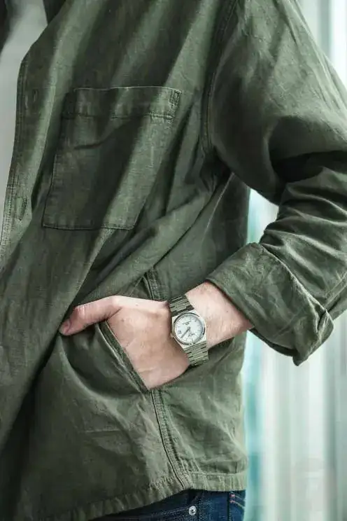Tissot-PRX-35-mm-Automatique-6.jpg