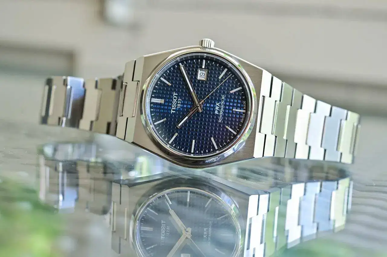 Tissot-PRX-Powermatic-80-review-video-8.webp