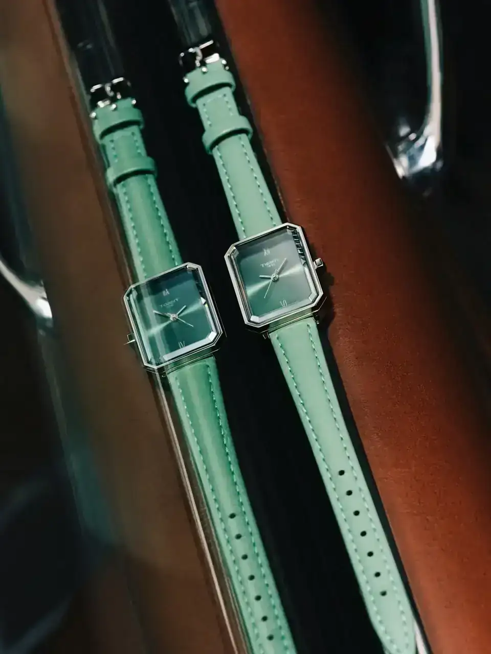 Tissot SRV_T1601101609300_PR.webp