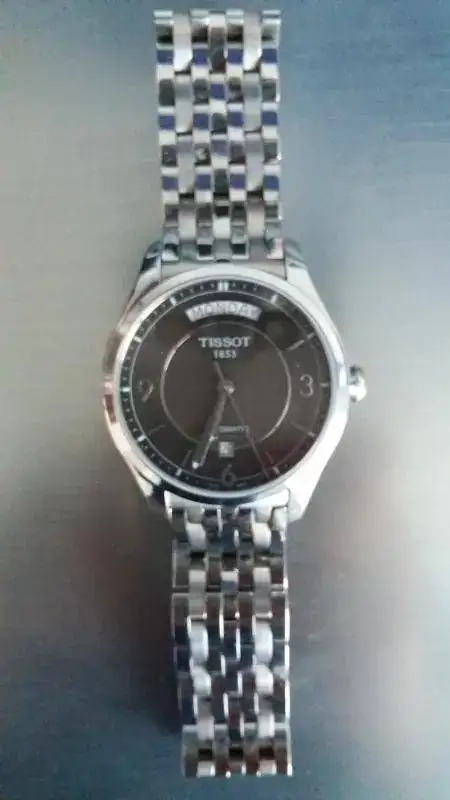 TISSOT T ONE DATE.webp