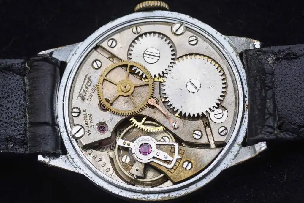 Tissot3.webp