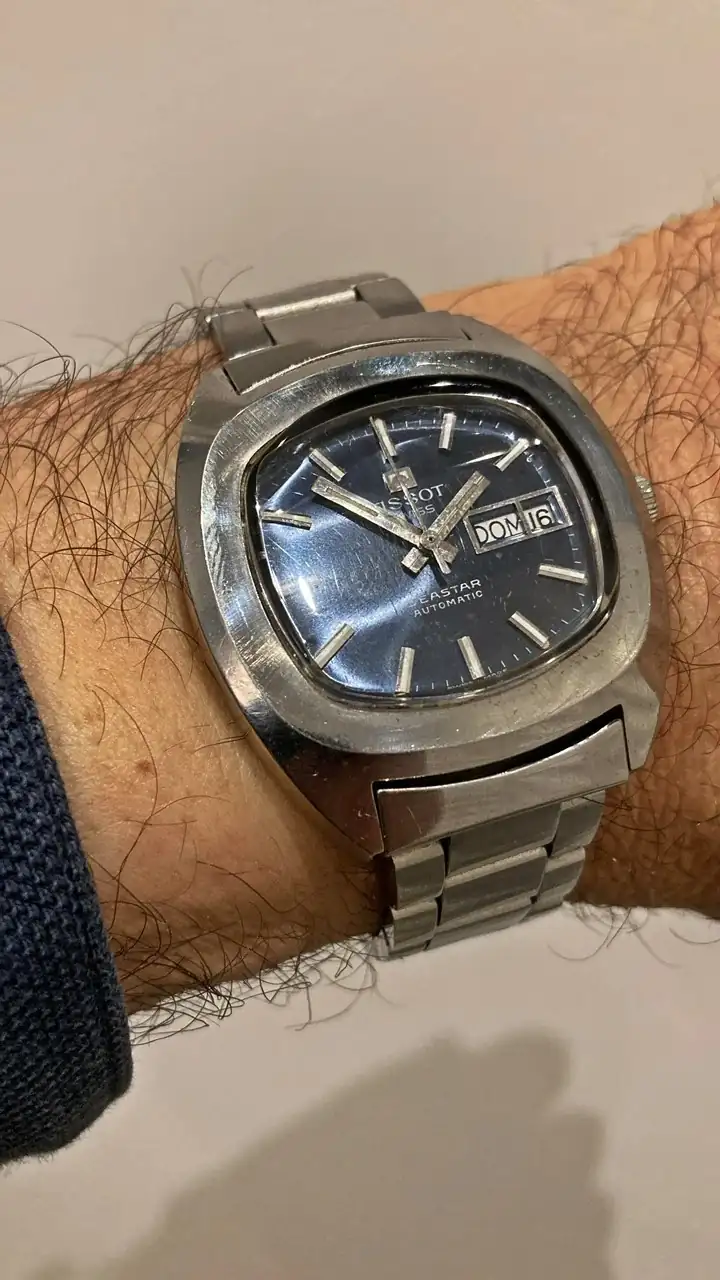 Tissot_blue.webp