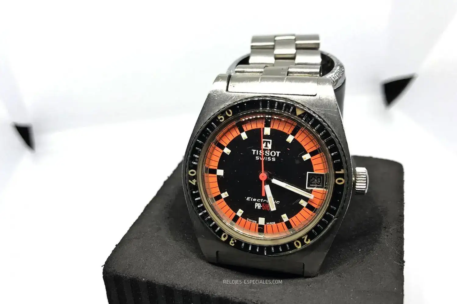 Tissot_PR516_Electronic-2.webp