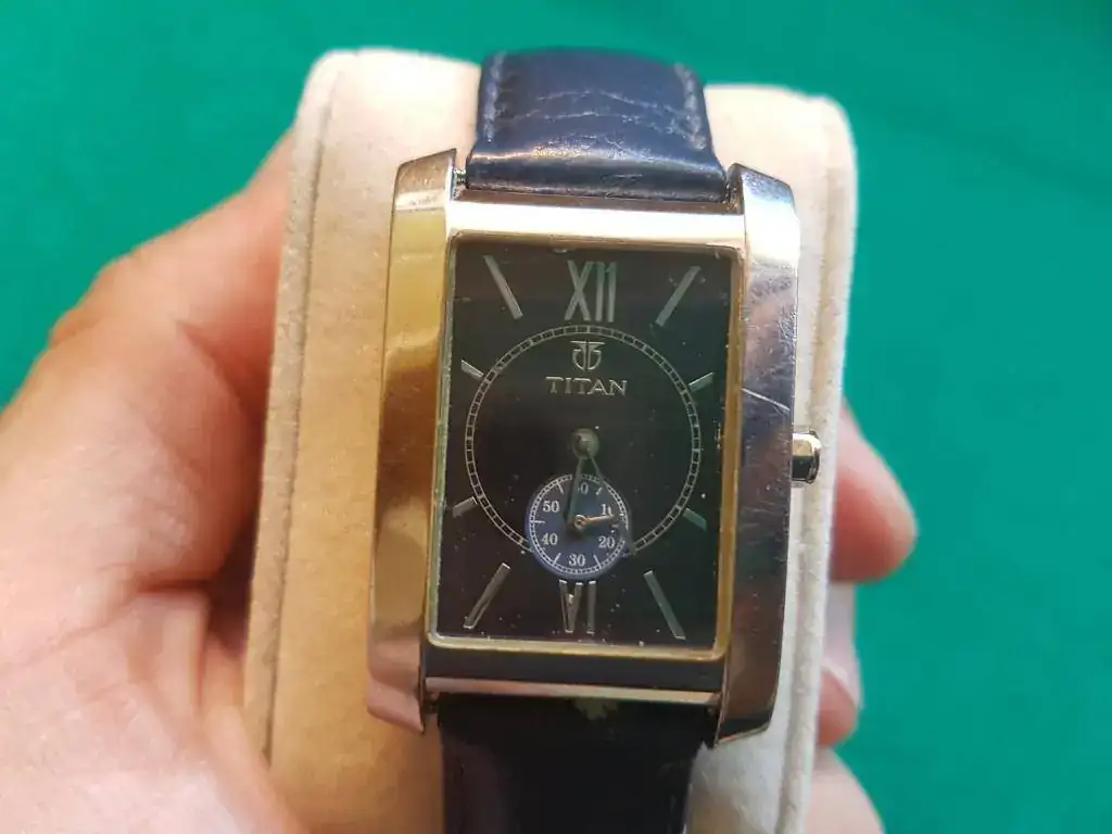 Titan cuarzo.webp