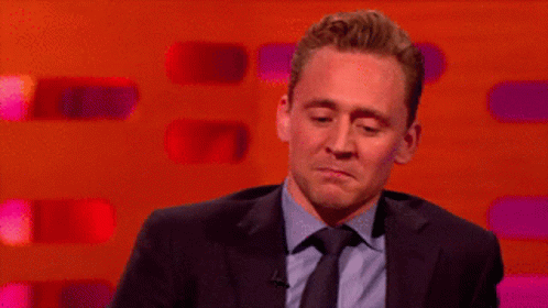 tom-hiddleston-deniro-impression.gif
