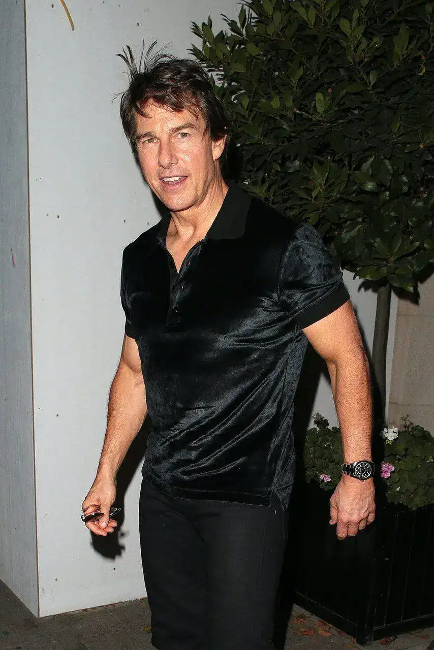 Tom_Cruise_terciopelo_1409782122.jpg