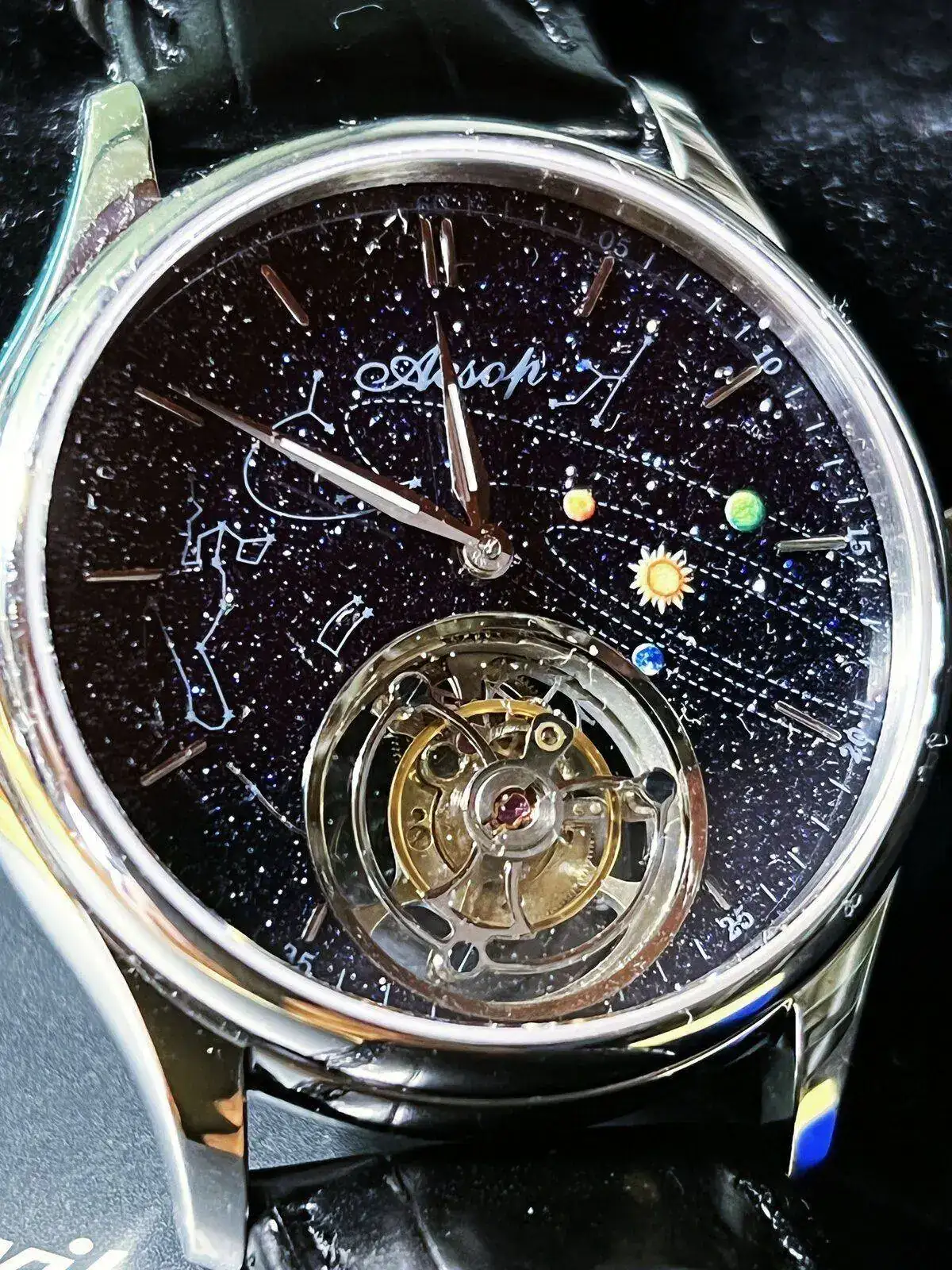 Tourbillon frontal.jpg