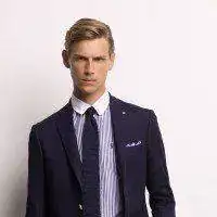 Traje-Slim-Fit-Hombre.webp