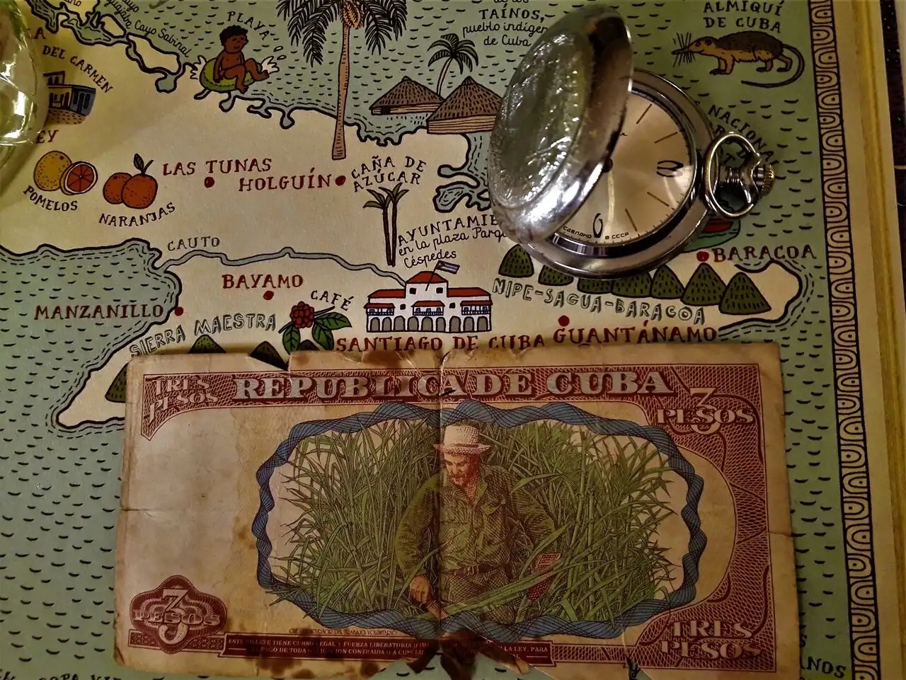 Tres pesos cubanos B.webp