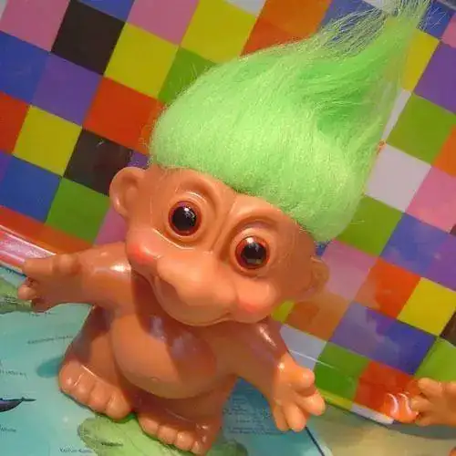 TROLL-BANK-GR1.webp