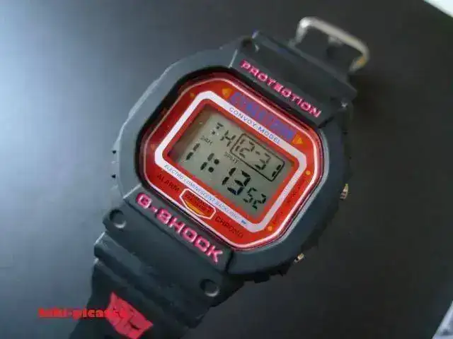 tron-Fake-Transformers-Convoy-GSHOCK-replica-watch.webp