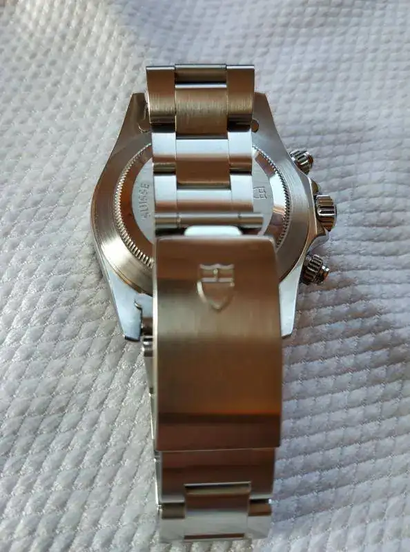 Tudor 09.webp