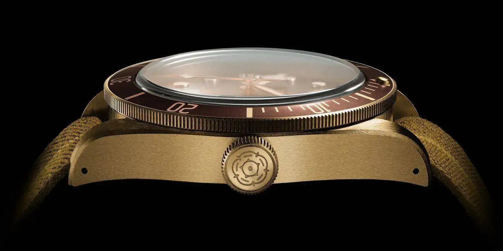 TUDOR%2BHeritage%2BBlack%2BBay%2BBRONZE%2B02.webp