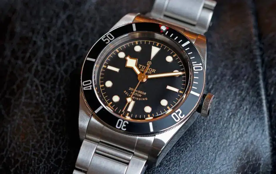 Tudor-Black-Bay-Black-2015.webp