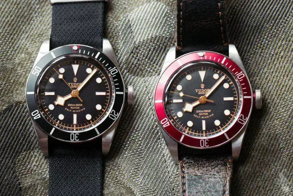 Tudor-Black-Bay-Black-5.webp