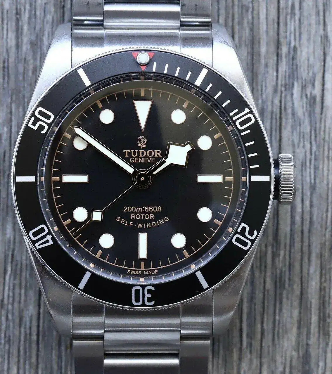 Tudor+Black+Bay+Black+ETA+Small+Rose+79220N+-+2016+Watch+Vau;t+01.jpg