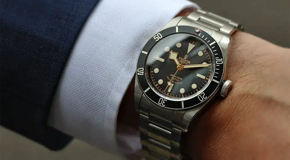 Tudor-Black-Bay-Black.webp