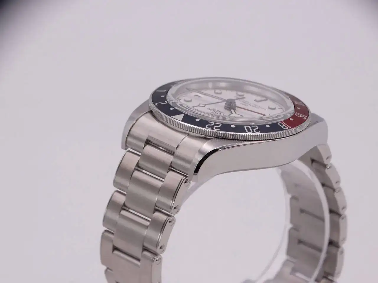 Tudor Black Bay GMT opaline 01896.webp