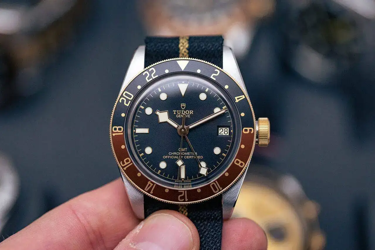 Tudor-Black-Bay-GMT-SG-featured.jpg