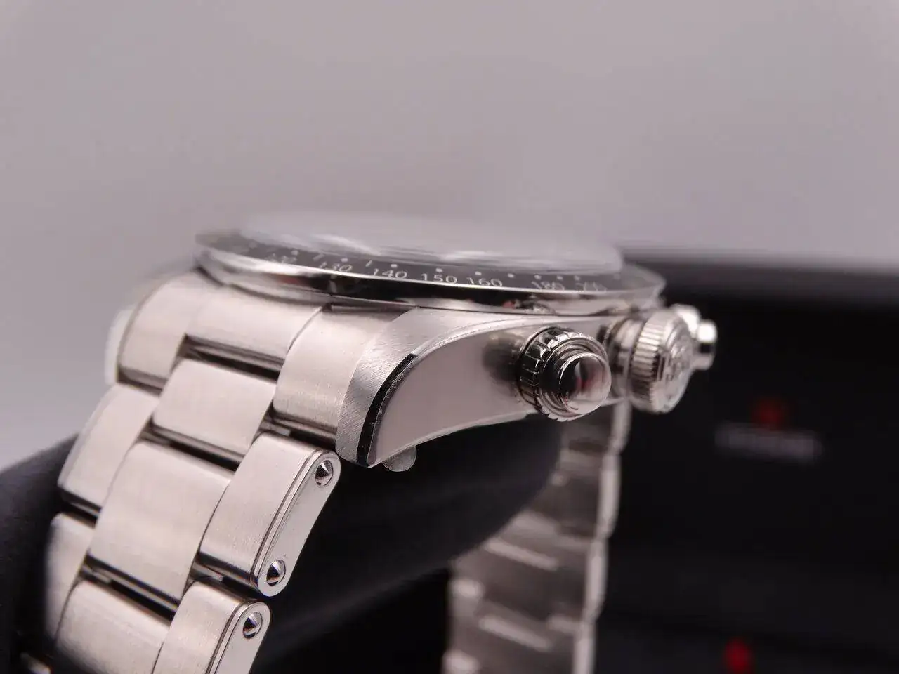 Tudor Heritage Black Bay Chronograph 04086.JPG