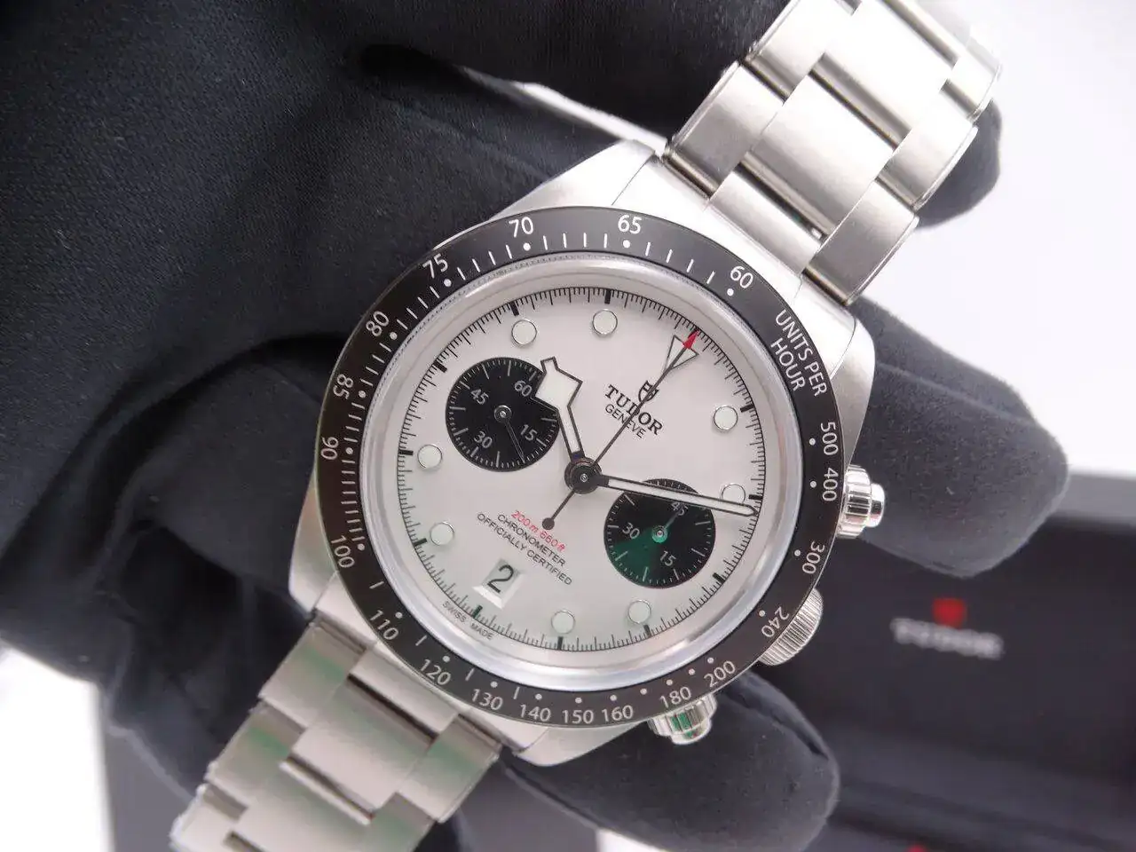Tudor Heritage Black Bay Chronograph 04425.webp