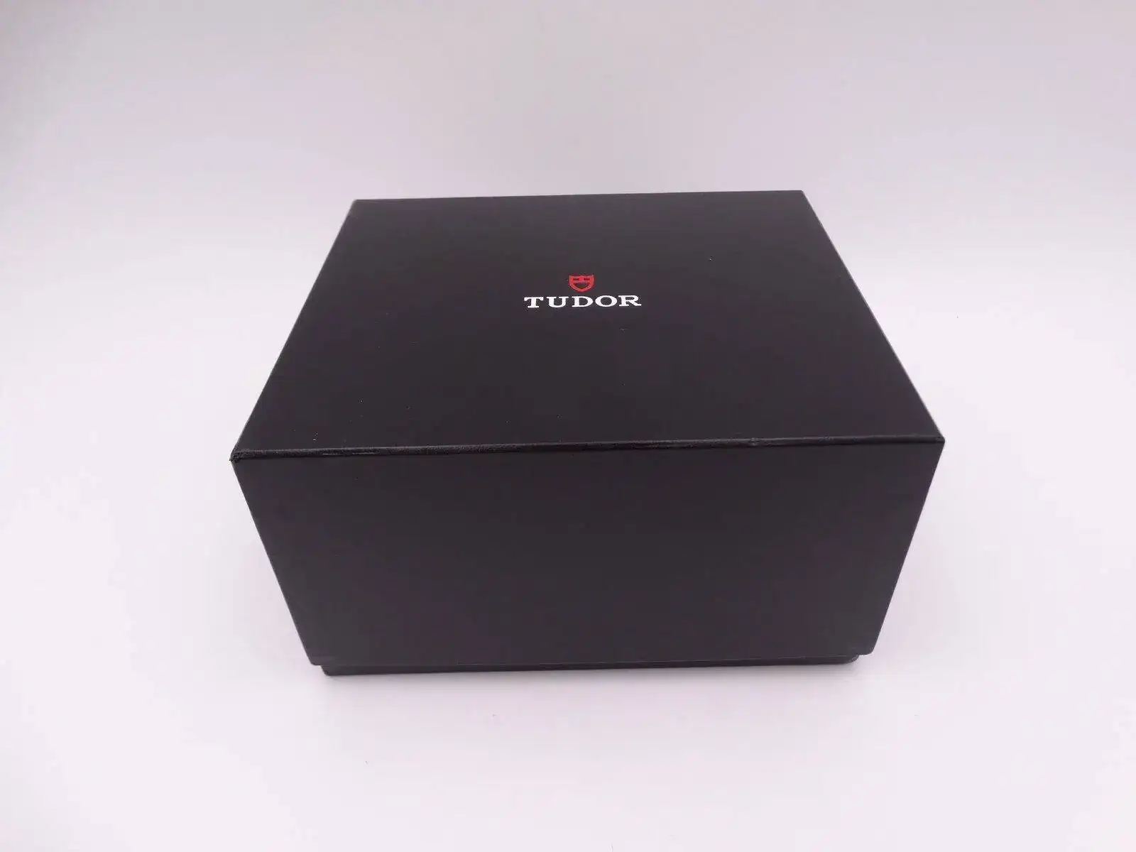 Tudor Heritage Black Bay Chronograph 06099.webp