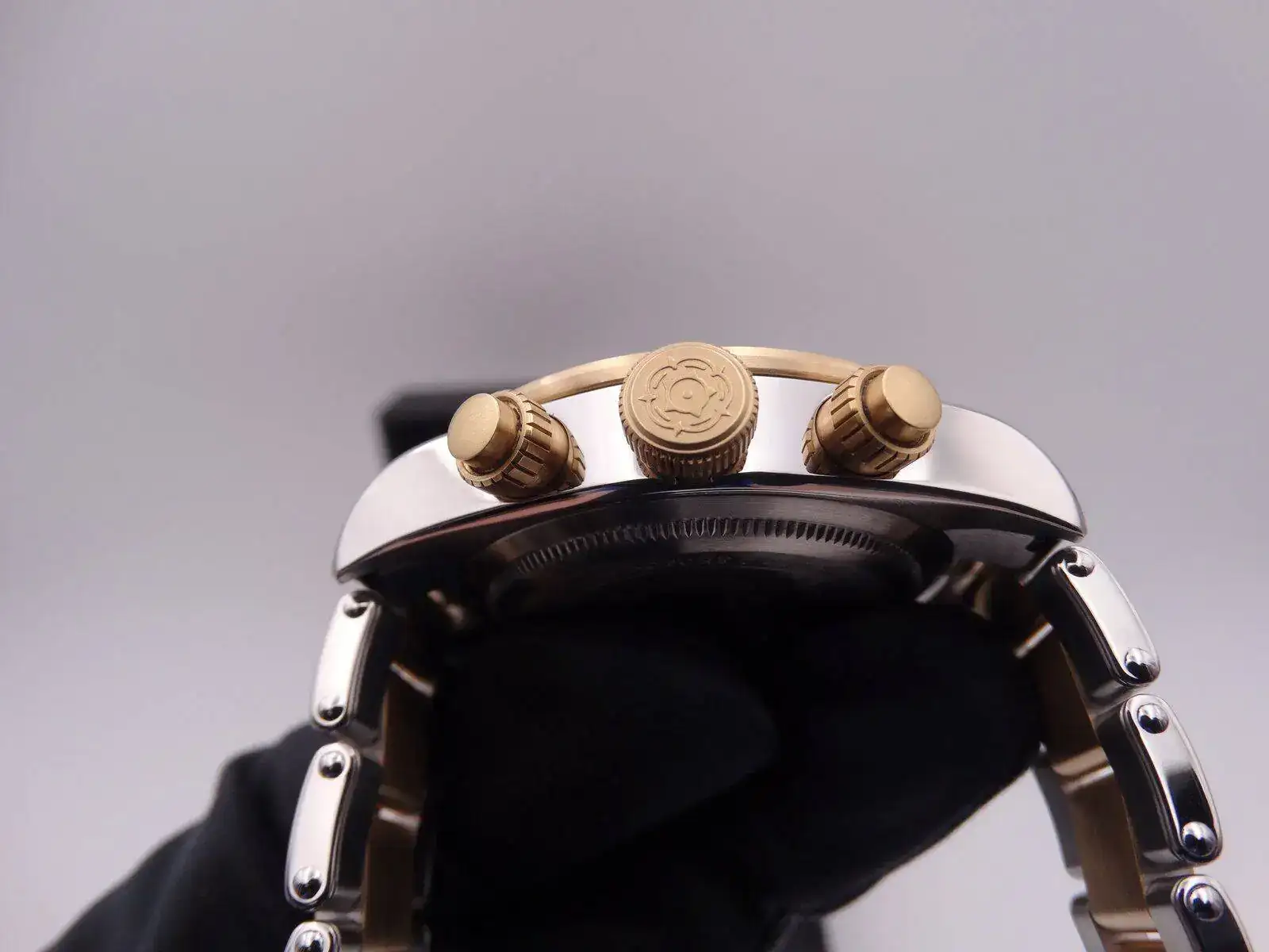 Tudor Heritage Black Bay chronograph Steel Gold 03286.webp