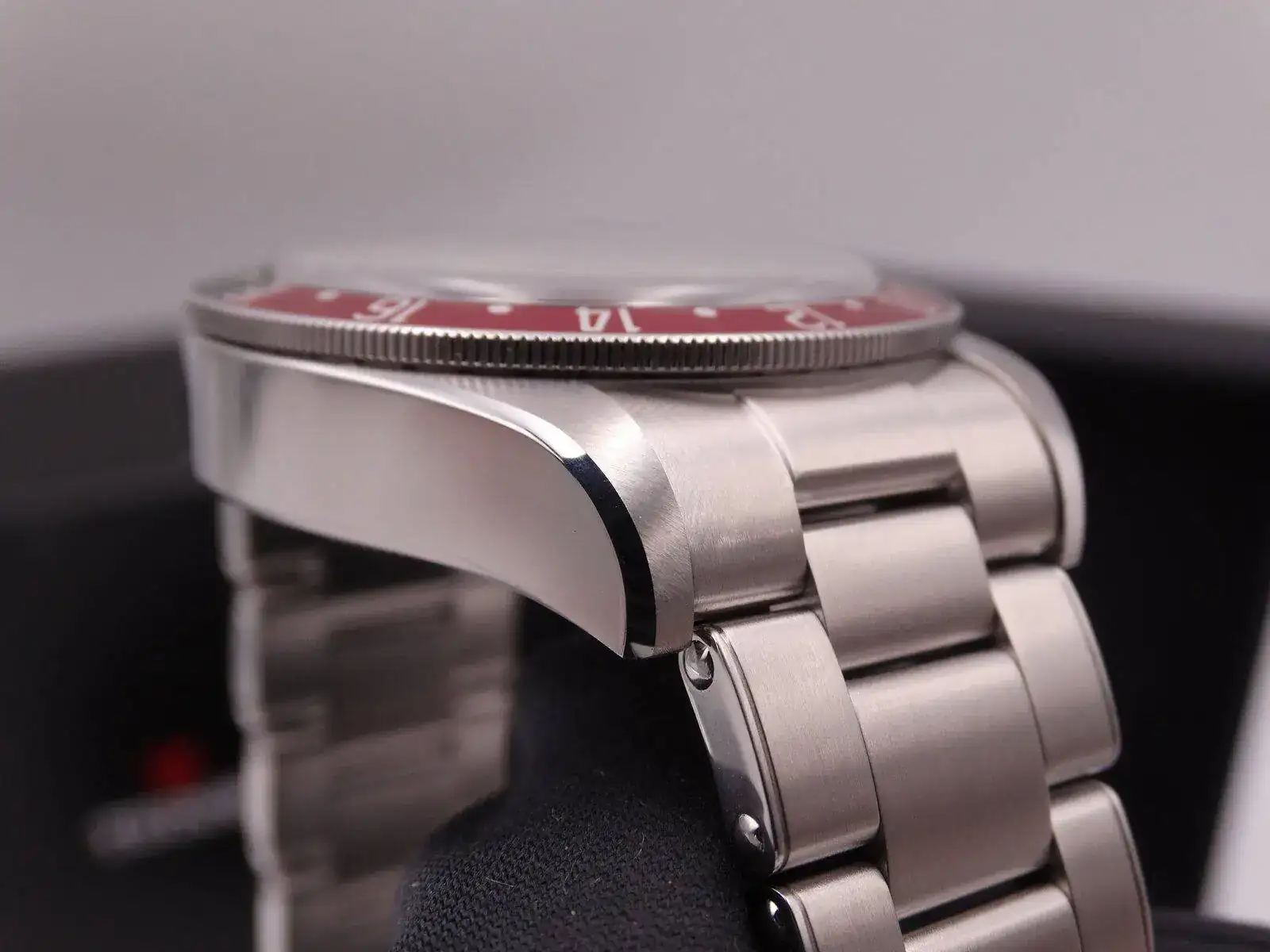 Tudor Heritage Black Bay GMT 01627.JPG