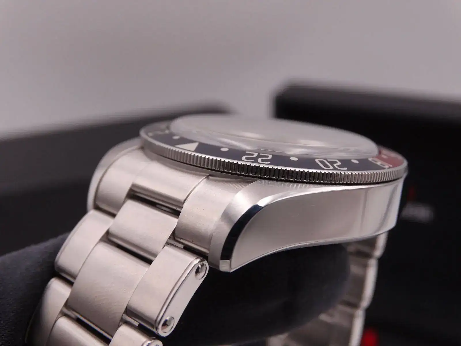Tudor Heritage Black Bay GMT 01630.JPG