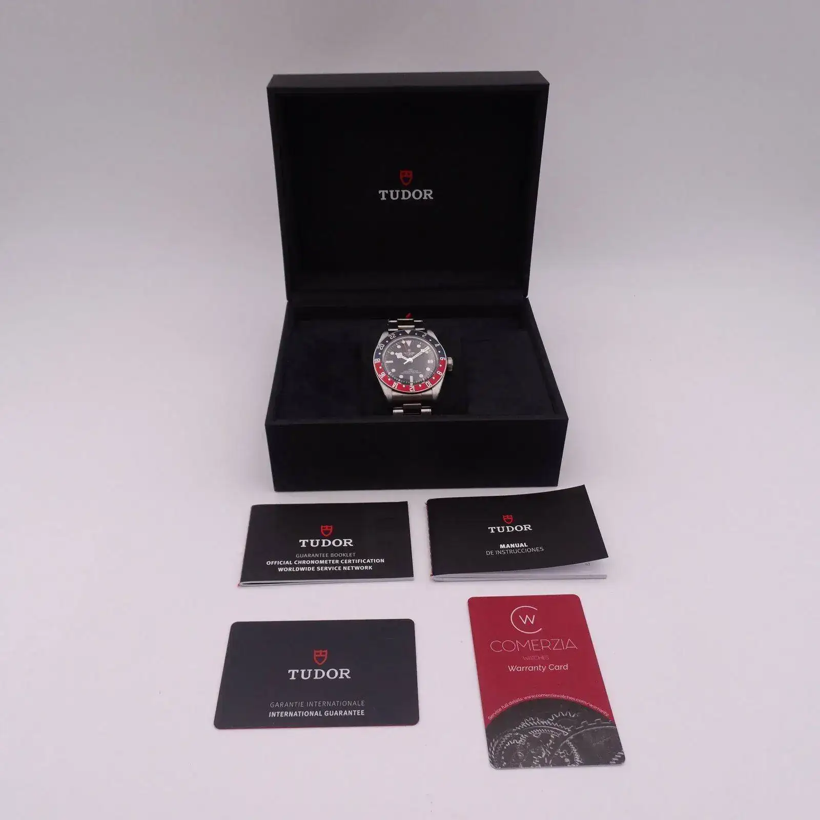 Tudor Heritage Black Bay GMT 06126.webp