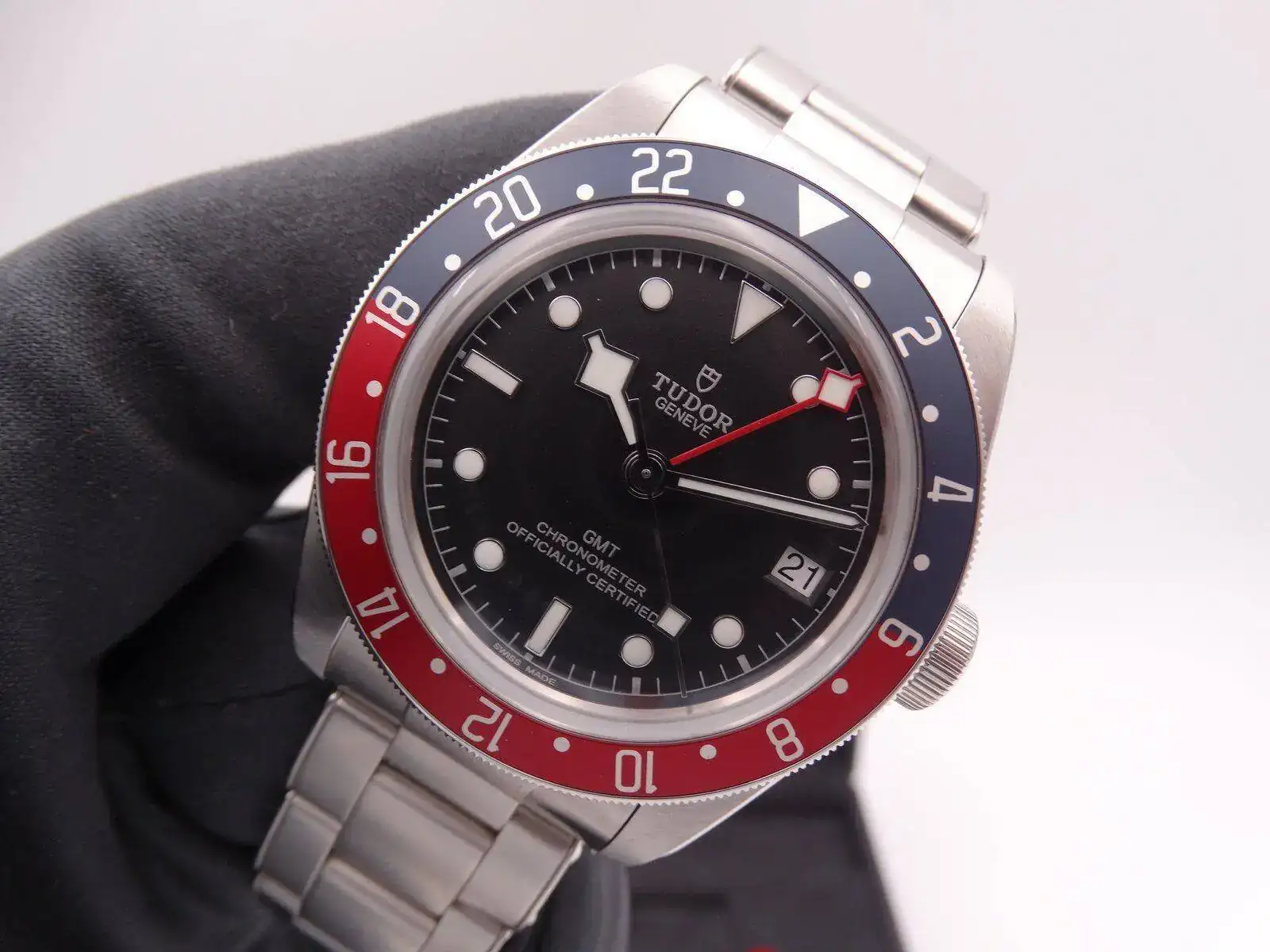 Tudor Heritage Black Bay GMT Pepsi 00396.webp