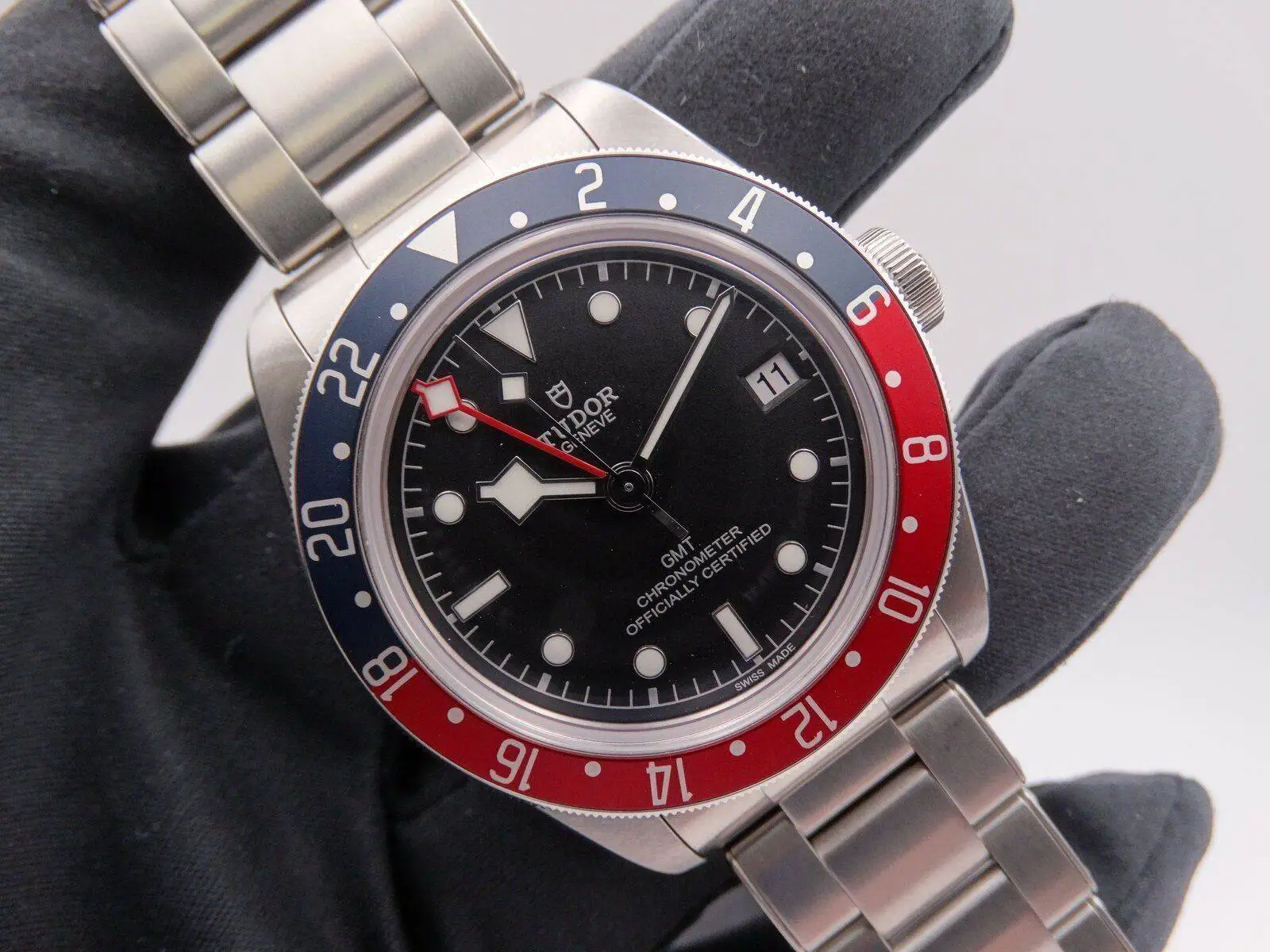 Tudor Heritage Black Bay GMT Pepsi 01009.webp