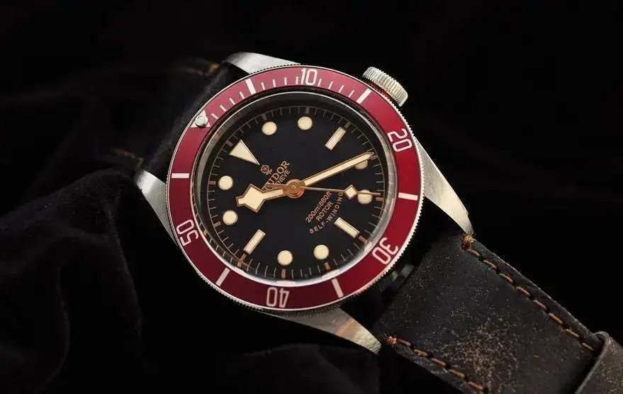 Tudor-Heritage-Black-Bay_zps155f1465.webp