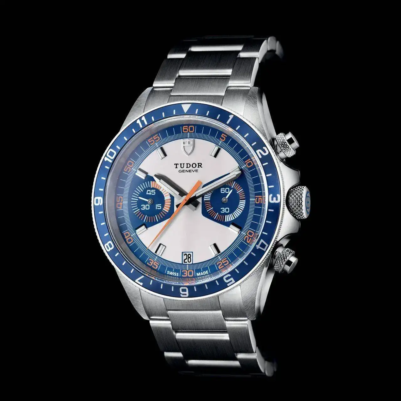 tudor-m70330b-0004.jpg
