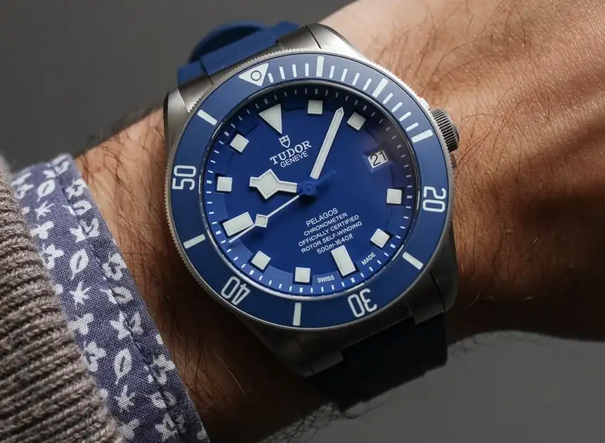 Tudor-Pelagos-MT5612-blue-black-1.webp