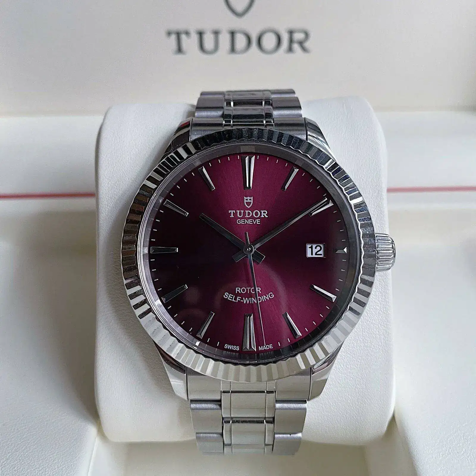 tudor_style_12510_38mm_jul_201_1607742805_1c65d034_progressive.webp