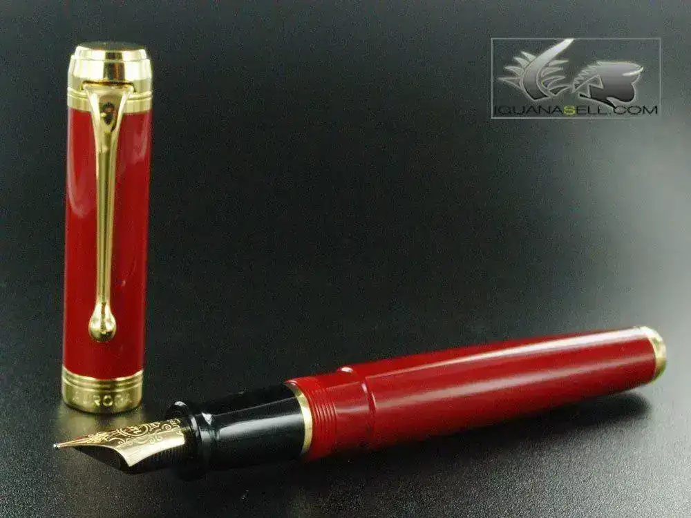 tum-Fountain-Pen-Burgundy-Resin-&-Gold-Nib-D12XM-1.webp