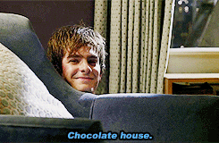 tumblr_mcgrg4a9cv1qdfs7xo8_250.gif