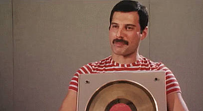 tumblr_nfgwznyEXu1ralev0o1_r1_500.gif