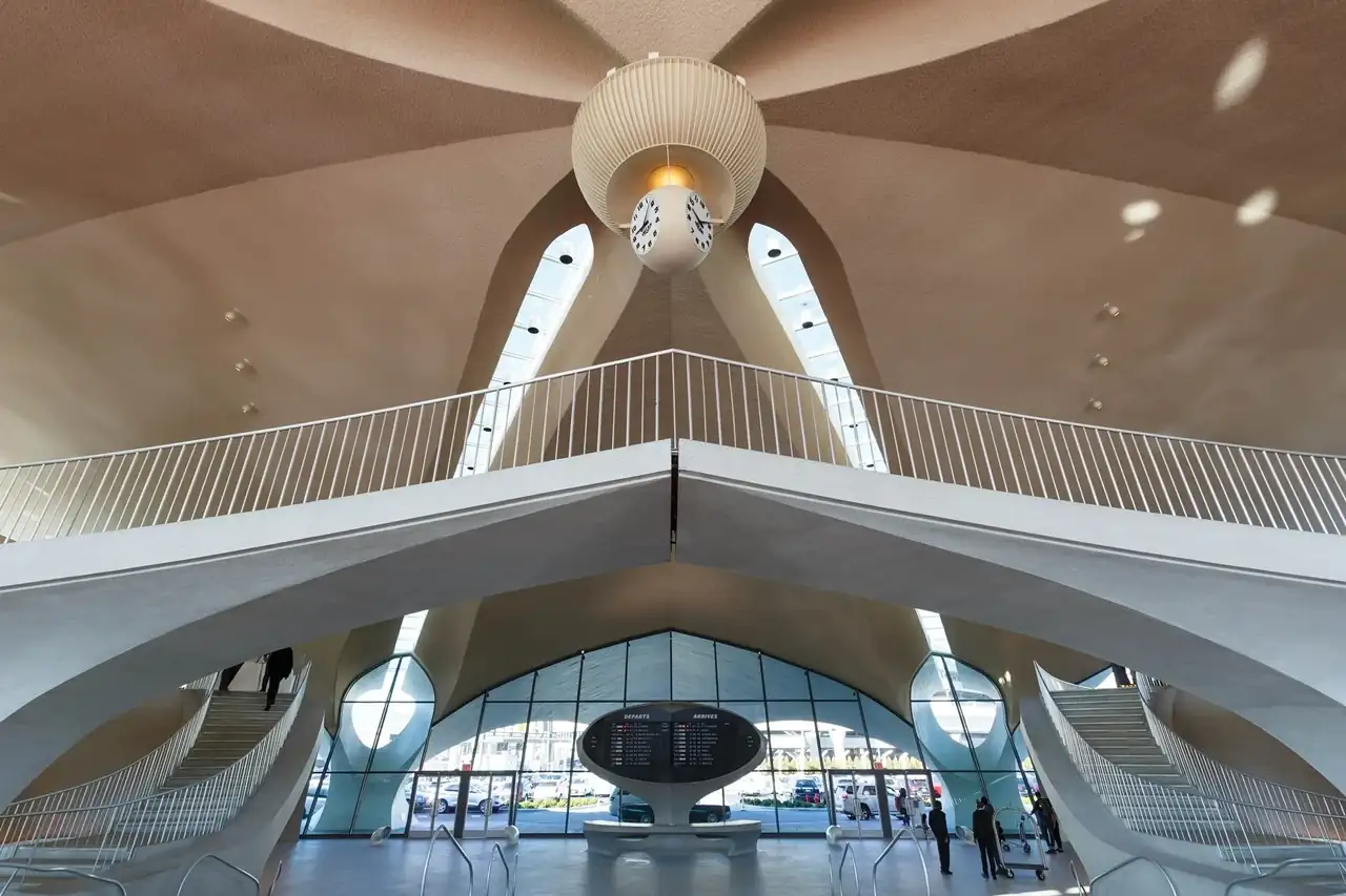 TWA Saarinen hoy_.webp