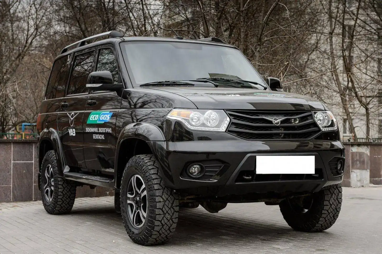 UAZ_Patriot_CNG_by_Eco_Gas_gno.webp