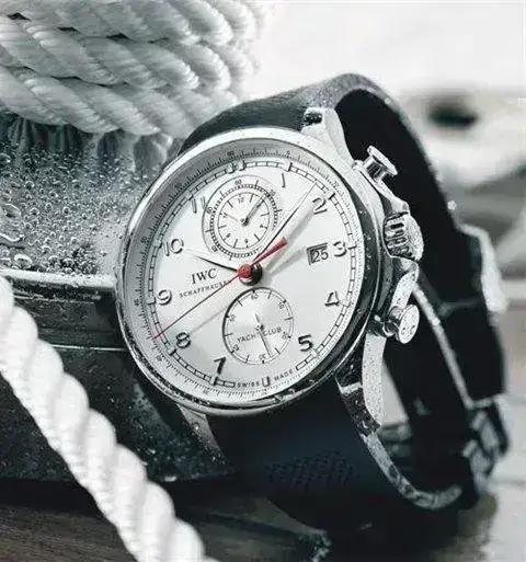 uese-yacht-club-automatic-chronograph-watch-iw3902.webp