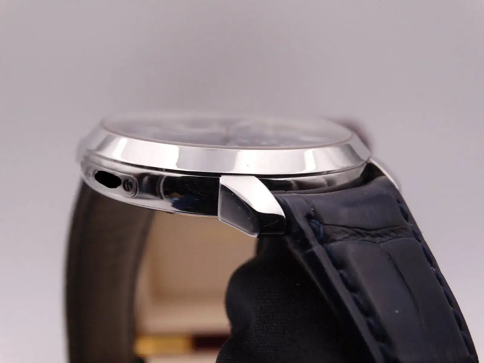 Ulysse Nardin Classico Manufacture Automatic Blue 9215 copia.webp