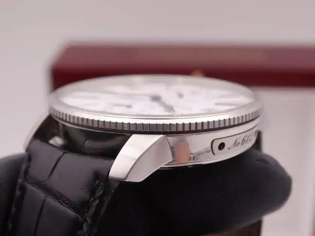 ULYSSE NARDIN Marine Torpilleur  4355.webp