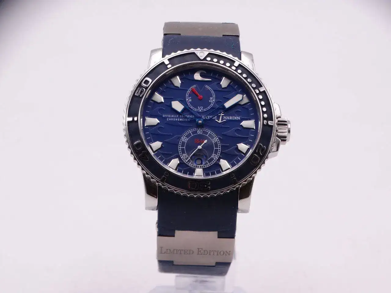 Ulysse Nardin Maxi Marine Blue Surf Limited Edition 05943.JPG