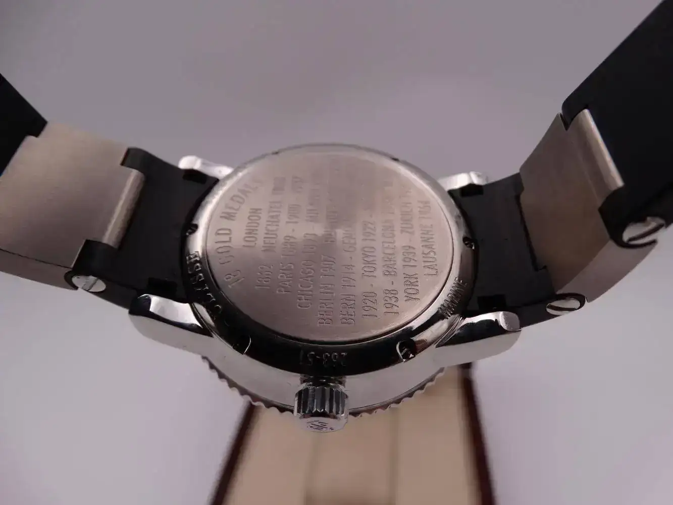 ulysse nardin maxi marine diver 4813 copia.webp