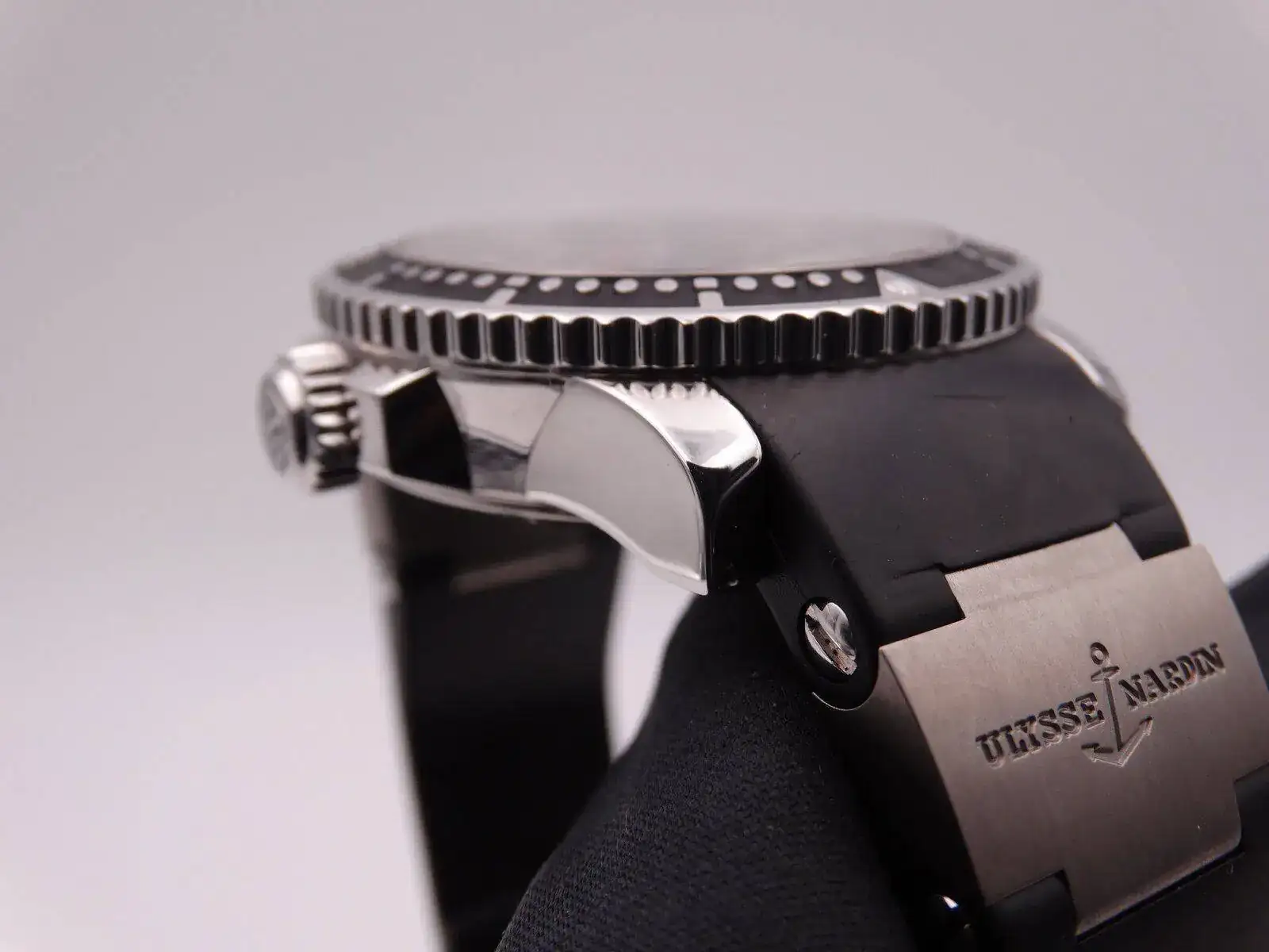 Ulysse Nardin Maxi Marine Diver Power Reserve 03953.webp