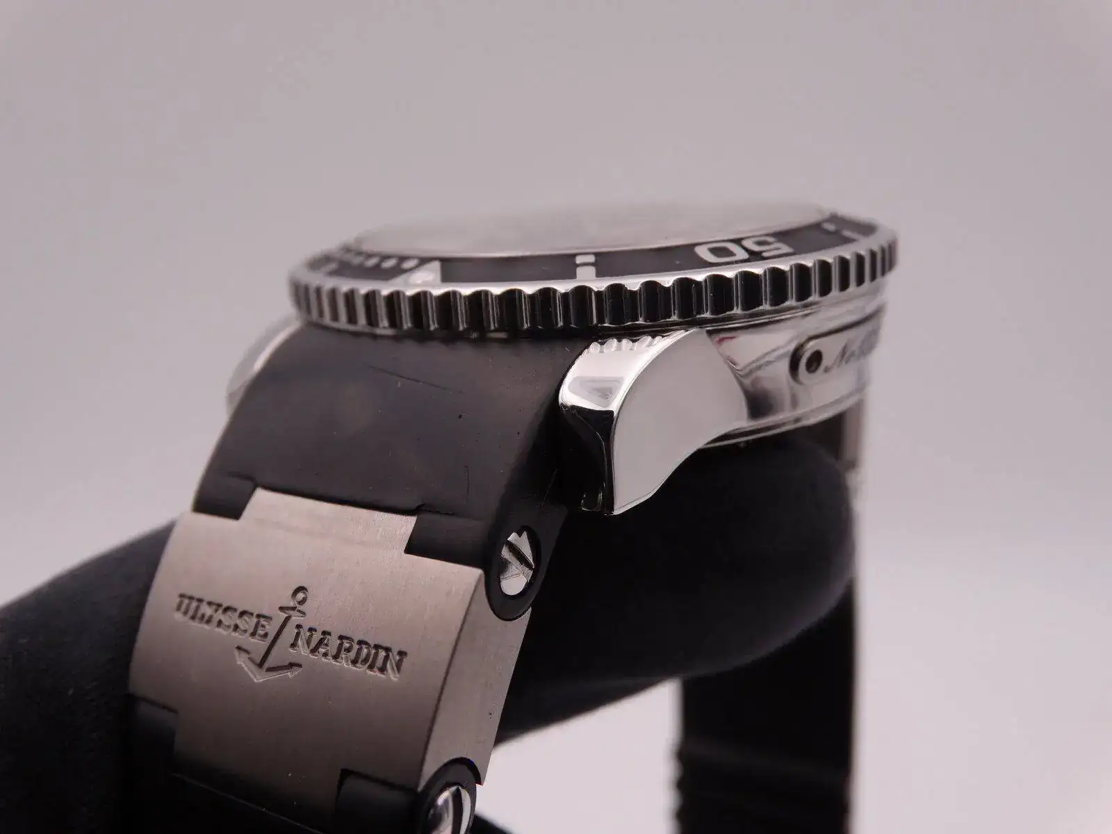 Ulysse Nardin Maxi Marine Diver Power Reserve 03954.webp